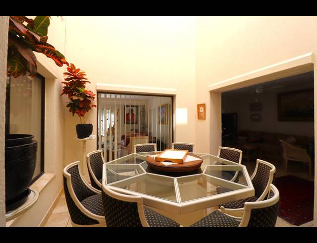 3 BEDROOM CLUSTER FOR SALE IN SANDOWN